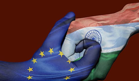 जगातील सर्वात मोठ्या कराराचे वेध