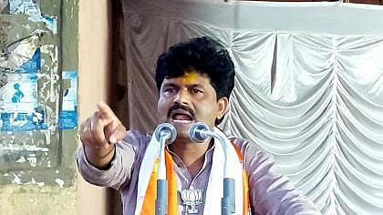 सुसंस्कृत महाराष्ट्राचे राजकारण?