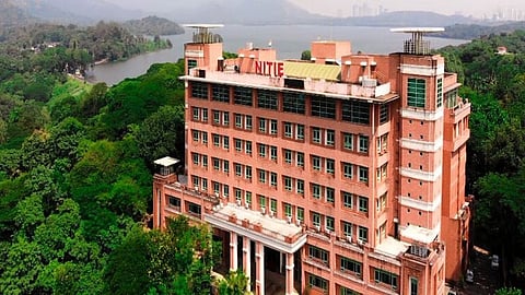 इंडियन इन्स्टिट्यूट ऑफ मॅनेजमेंट (आयआयएम)