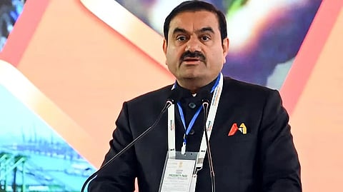 सेबीच्या निर्णयामुळे अदानी समूहाला मिळाले बळ; हिंडेनबर्गनंतरच्या आरोपानंतरच्या काळात लवचिकतेचे संकेत