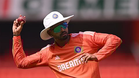 श्रेयसची पाठदुखीमुळे क्रिकेटपासून विश्रांती 