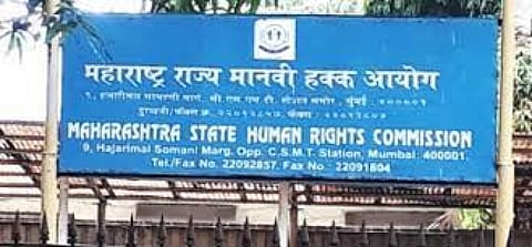 मानवाधिकार आयोगाच्या आदेशाकडे राज्य सरकारचे दुर्लक्ष; दोषी पोलीस अधिकाऱ्यांकडून भरपाई वसूल करण्याचे निर्देश