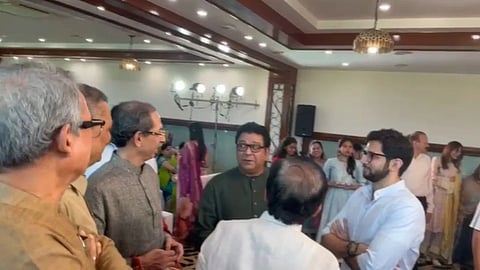 राज ठाकरे पुन्हा एकदा मातोश्रीवर 