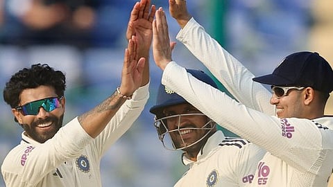 IND vs WI : गिलची शतकी चमक! जडेजापुढे पाहुण्यांचे लोटांगण; भारताची सामन्यावर मजबूत पकड