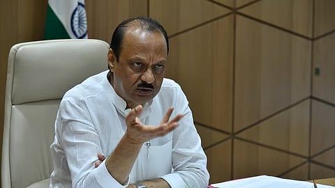 १७ हजार गावे वनहक्कासाठी पात्र; 'पेसा'मध्ये ५०% पेक्षा जास्त आदिवासी लोकसंख्येच्या गावांचाही समावेश करा - अजित पवारांचे निर्देश 