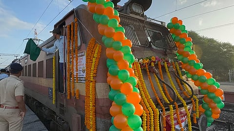 पंचवटी एक्स्प्रेस परंपरेचा सुवर्ण अध्याय; सुवर्णमहोत्सवी वर्षात दाखल