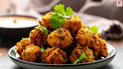 स्नॅक टाइमला द्या हेल्दी ट्विस्ट! झटपट तयार होणारे प्रोटीनने भरलेले 'सोया पकोडे'