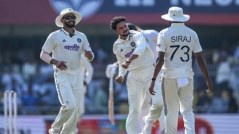 Ind vs SA : गोलंदाजांचा बळींसाठी संघर्ष; दुसऱ्या कसोटीच्या पहिल्या दिवसअखेर दक्षिण आफ्रिकेच्या ६ बाद २४७ धावा