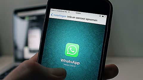सक्रिय सिमवरच WhatsApp चालणार