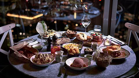 मुंबईतील हॉटेल्स, बार, बेकऱ्या FDA च्या रडारवर; ख्रिसमस-नववर्षाच्या तोंडावर तपासणी मोहीम 