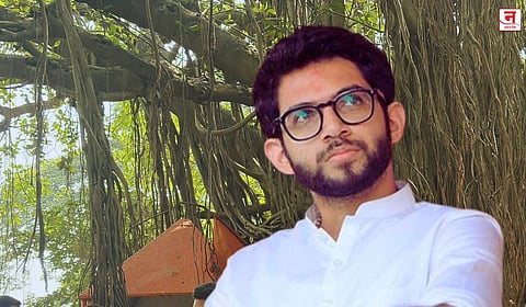 नाशिकच्या १८०० झाडांवर कुऱ्हाड? मनसेनंतर आदित्य ठाकरेंची एंट्री; भाजप-बिल्डर लॉबीवर घणाघात, "भाजपच्या बिल्डर मित्रांची...