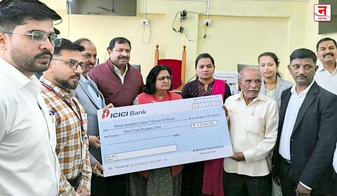 कराड अपघातप्रकरणी पीडित कुटुंबाला १ कोटीची भरपाई; लोकन्यायालयात ऐतिहासिक तडजोड