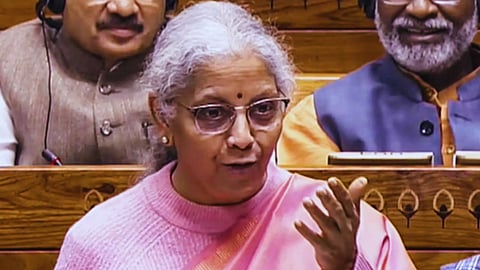 'मृत अर्थव्यवस्था' ८.२ टक्क्यांची वाढ नोंदवेल? अर्थमंत्री निर्मला सीतारामन यांचे अमेरिकेला रोखठोक प्रत्युत्तर