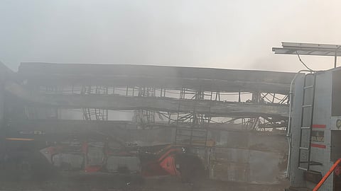 'यमुना एक्स्प्रेस-वे'वर भीषण अपघातात १३ जणांचा मृत्यू; ८ बस ३ गाड्या एकमेकांवर आदळून पेटल्या; १०० हून अधिक जण जखमी