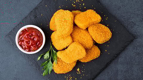 मुलांसाठी झटपट बनवा हेल्दी अन् टेस्टी पोहा नगेट्स; वाचा सोपी रेसिपी