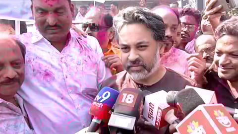 "आज माझ्या एका डोळ्यात आनंद तर दुसऱ्या डोळ्यात अश्रू..." विजयानंतर निलेश राणेंची पहिली प्रतिक्रिया