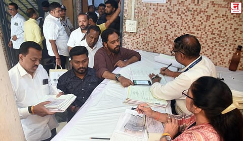 शौचालय वापराचेही प्रमाणपत्र द्यावे लागणार; इच्छुकांची धावपळ सुरू