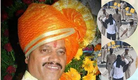 आरोपी बंडू आंदेकर निवडणुकीच्या रिंगणात; हातात बेड्या, गळ्यात दोरखंड, घोषणाबाजी करत अर्ज भरायला गेला, पण...