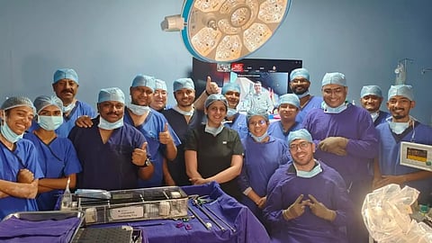 कोकिलाबेन अंबानी हॉस्पिटलने रचला इतिहास; रुग्ण मुंबईत, तर सर्जन शांघायमध्ये; भारतातील पहिली क्रॉस-बॉर्डर रोबोटिक शस्त्रक्रिया यशस्वी