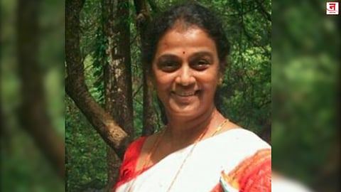 शुभा राऊळ यांचा ठाकरेंना ‘जय महाराष्ट्र’; फडणवीस यांच्या उपस्थितीत भाजपमध्ये प्रवेश