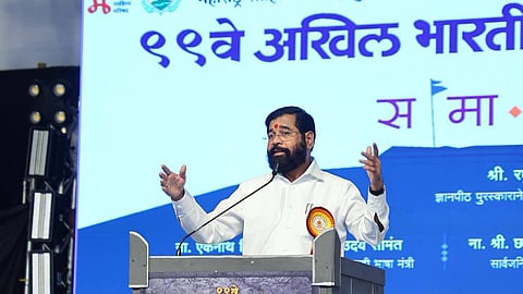 मराठी ही संवादाची नव्हे, तर रोजगाराची भाषा व्हावी! उपमुख्यमंत्री एकनाथ शिंदे यांचे प्रतिपादन