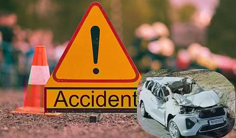 महाकालेश्वरला जाताना अपघात; तीन तरुणांचा मृत्यू