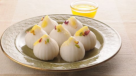 गोड बरवे हृदया वाटे...