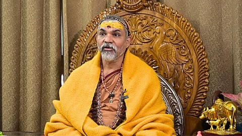 तुम्ही शंकराचार्य कशावरून? अविमुक्तेश्वरानंद यांना माघ मेळा प्रशासनाची नोटीस