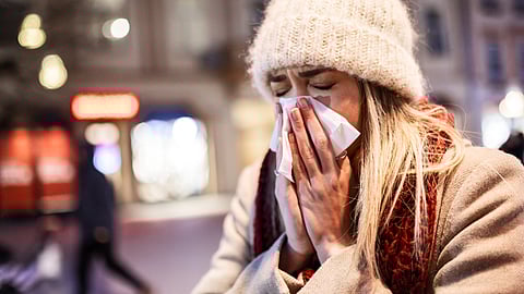 सतत शिंका येतात? 'हे' घरगुती उपाय देतील झटपट आराम