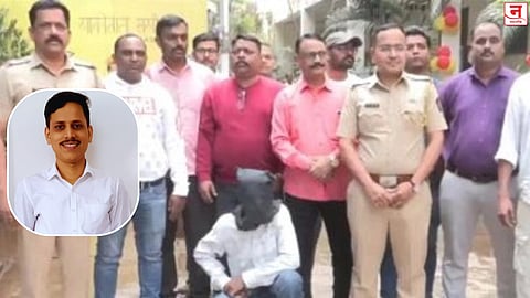 Mumbai :  लोकलमध्ये किरकोळ वाद, प्राध्यापकाची हत्या; आरोपी ओमकार शिंदेला २४ तासात अटक, थरार CCTV मध्ये कैद