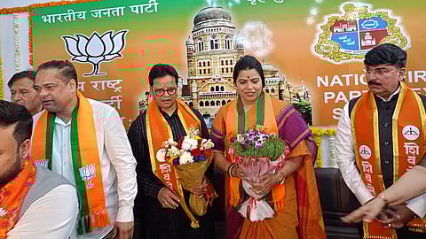 BMC Mayor : महायुतीकडून उमेदवार जाहीर; मुंबईच्या महापौरपदासाठी रितू तावडे तर उपमहापौरपदासाठी संजय घाडी यांच्या नावाची घोषणा 