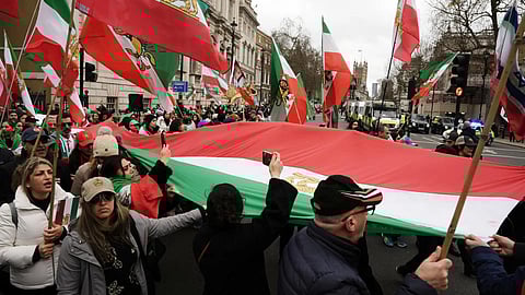 अमेरिका-इराण तणाव वाढला; भारतीय नागरिकांना तातडीने इराण सोडण्याच्या सूचना