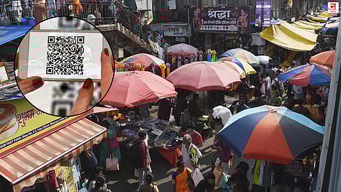 पात्र फेरीवाल्यांना देणार 'क्यूआर कोड' आधारित प्रमाणपत्र; मुंबईत १५ हजार पात्र फेरीवाले, पालिका आयुक्त भूषण गगराणी यांची माहिती 