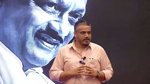 अजितदादांच्या पावलांवर रोहित पवारांचे पाऊल; आता  दर मंगळवारी 'जनता दरबारा'चा वारसा कायम ठेवणार