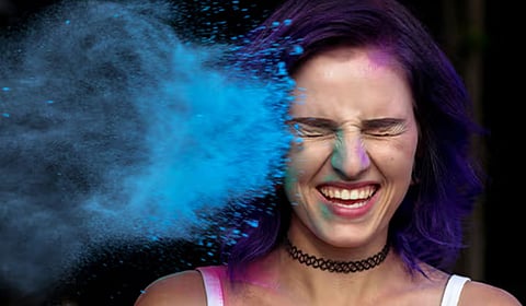 Holi 2026: होळीच्या रंगांपासून त्वचेचे रक्षण कसे कराल? फॉलो करा सोप्या स्किनकेअर टिप्स