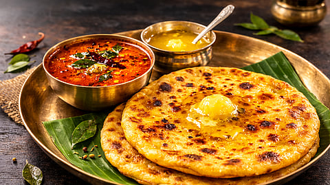 लुसलुशीत पुरणपोळी आणि झणझणीत कटाची आमटी; या पद्धतीने केलात तर बिघडणार नाही बेत