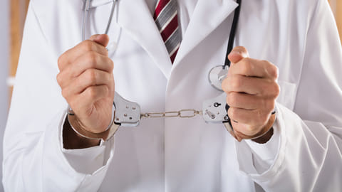 बदलापूर स्त्री बीज विक्री प्रकरण : नाशिकच्या डॉक्टरला बेड्या