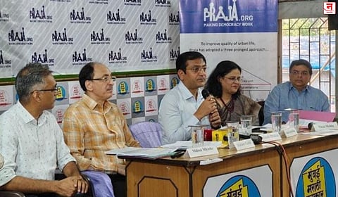 BMC शाळांतील विद्यार्थ्यांची पटसंख्या घटली; इंग्रजी माध्यमांकडे पालकांचा कल वाढला; प्रजा फाऊंडेशनचा अहवाल जाहीर 