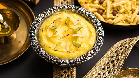 सणासोबत गोडी गुढीपाडवा आणि श्रीखंड 