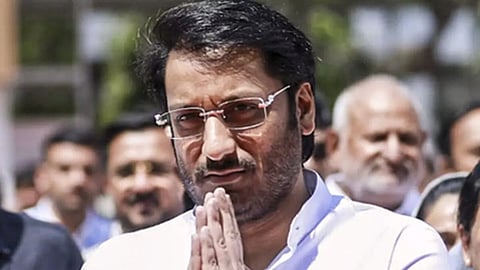 मुंढवा जमीन प्रकरण : खर्गे समिती अहवालात पार्थ पवारांना क्लिन चीट 