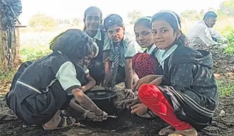 माझा वर्ग, माझी प्रयोगशाळा