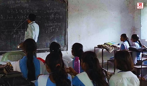 राज्यातील थेट शिक्षक भरतीची होणार चौकशी; सरकार विशेष समिती स्थापन करणार