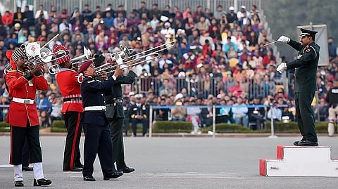 रिट्रीट सेरेमनीच्या वेळेत बदल; अटारी-वाघा सीमेवर आता दररोज सायं. ५:३० ते ६ वाजेपर्यंत रिट्रीट