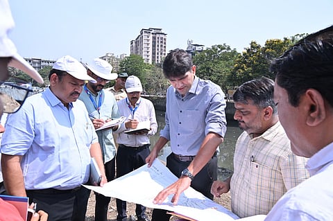 नालेसफाई : अभियंत्यांची उपस्थिती अनिवार्य - BMCचा इशारा; ५७ दिवसांत साडेनऊ लाख मेट्रिक टन गाळ उपशाचे लक्ष्य