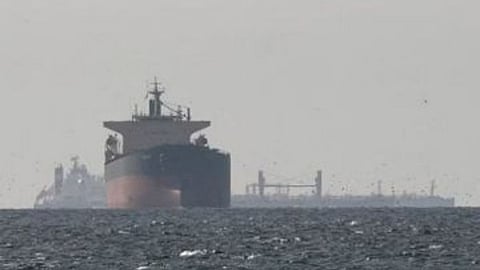 इराणचे कच्चे तेल सात वर्षांनंतर भारतात; दोन मोठी जहाजे भारतीय बंदरांत दाखल