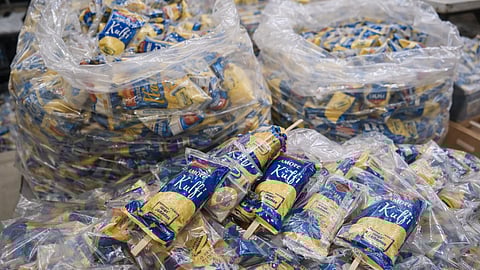 उन्हाळ्यात जपून! ब्रँडेड कंपनीच्या कुल्फीत भेसळ; वनस्पती तेल अन् फॅटचा वापर; अन्न व औषध विभागाची धाड, १८५६ पॅकेट्स जप्त