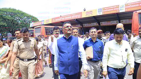 एसटी बस स्थानकांवरील शौचालये १ जूनपासून मोफत; परिवहन मंत्री प्रताप सरनाईक यांची घोषणा