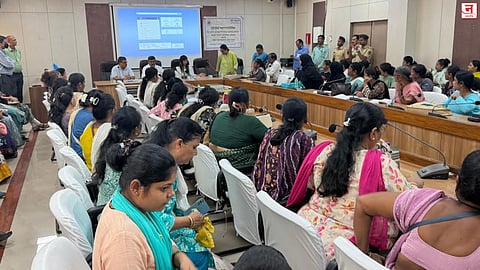 बचत गटाच्या महिलांना जीएसटीचे प्रशिक्षण; GST बिल मिळवणे होणार एकदम सुलभ; BMC च्या एफ-दक्षिण विभागाचा उपक्रम 