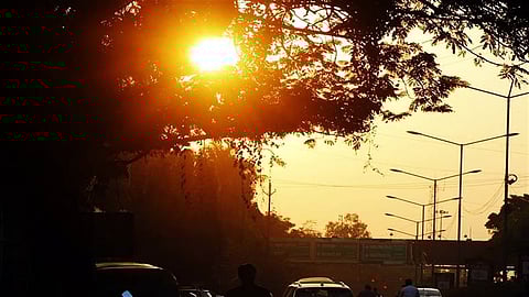 राज्यात सूर्य आग ओकतोय; उष्माघाताने परभणीत एकाचा मृत्यू, अनेक ठिकाणी अघोषित संचारबंदी