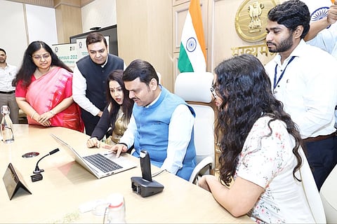 जनगणना दोन टप्प्यात! नागरिकांनी डिजिटल पद्धतीने स्व-गणना करावी; राज्यपाल, मुख्यमंत्र्यांच्या हस्ते ‘जनगणना-२०२७’चा शुभारंभ